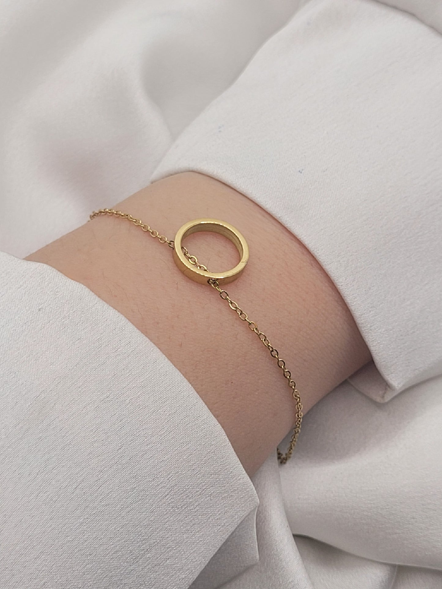 bracelet en acier inoxydable doré avec anneau
